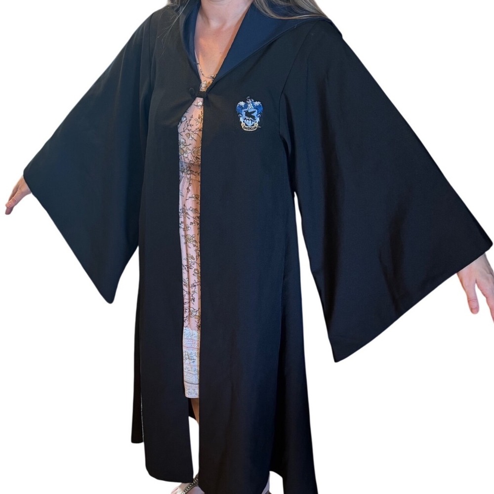 Universal Studios Harry Potter Ravenclaw Robe Adult XS Black Blue Cosplay Cloak